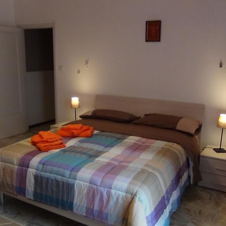 Apartment Ponte Delle Nazioni Parma Luaran gambar